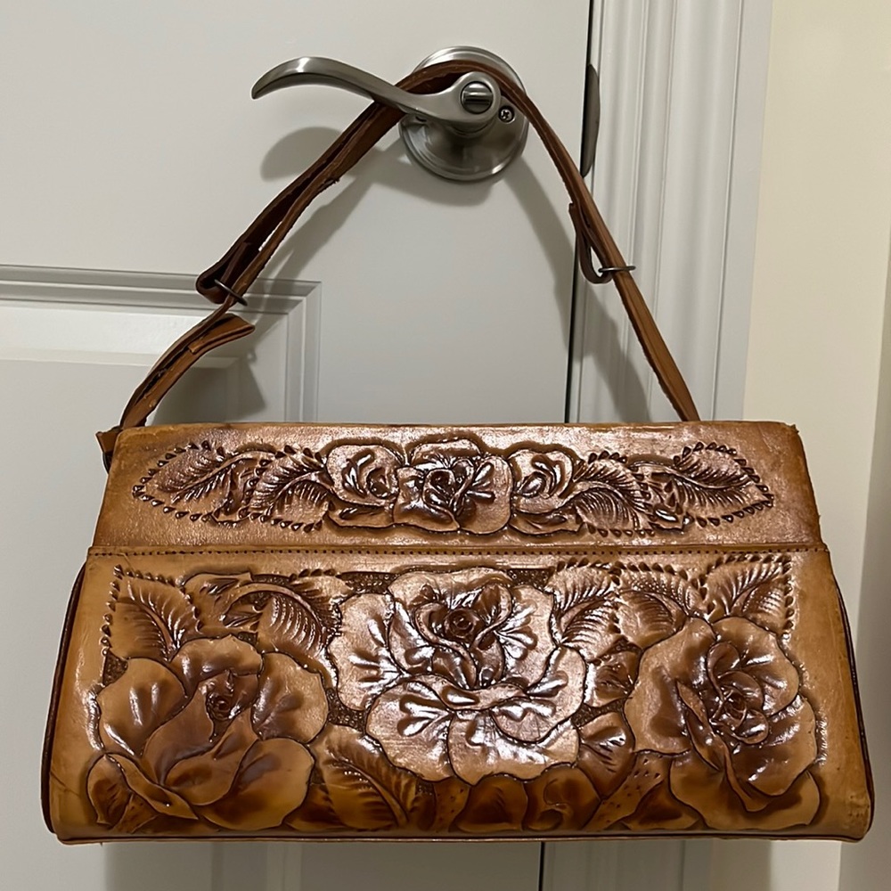Vintage western tooled leather purse